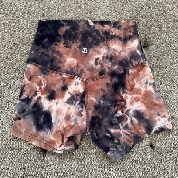 Lululemon Align Shorts 4” –Diamond Dye Graphite Grey Pink Pastel Retired Edition - Picture 3 of 5